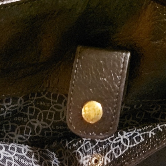 Loris Leather Wristlet with removable card holder - Picture 7 of 8